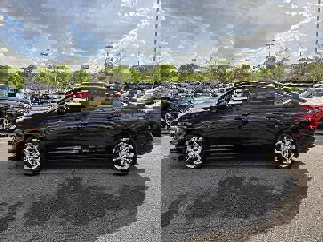 Certified 2025 Honda Accord LX image 3