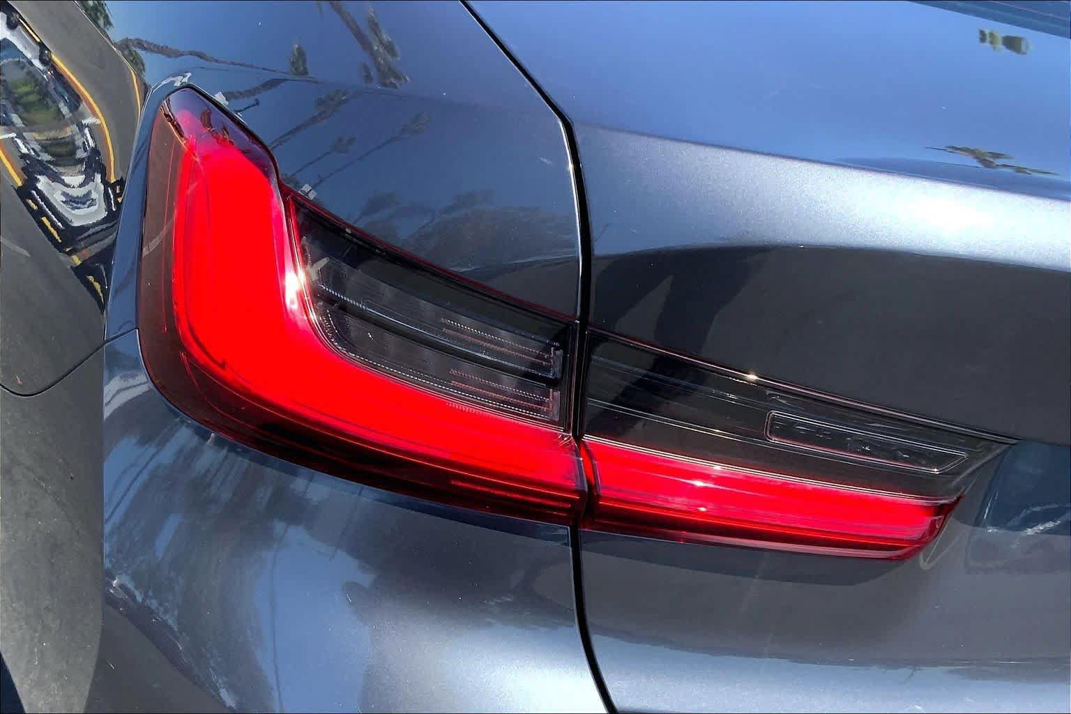 Used 2021 BMW 330i Sedan w/ Convenience Package RWD image 28