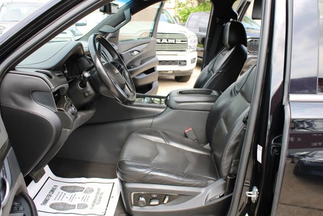 Used 2020 Cadillac Escalade ESV Platinum RWD image 19