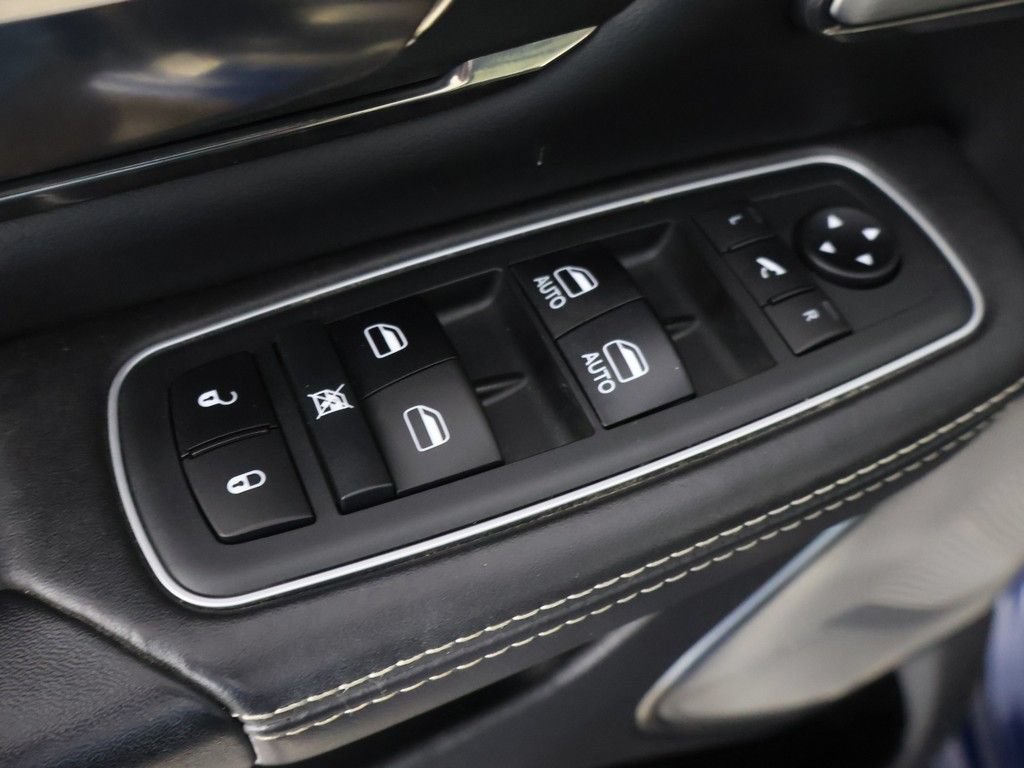 Used 2020 RAM 1500 Limited AWD/4WD image 39