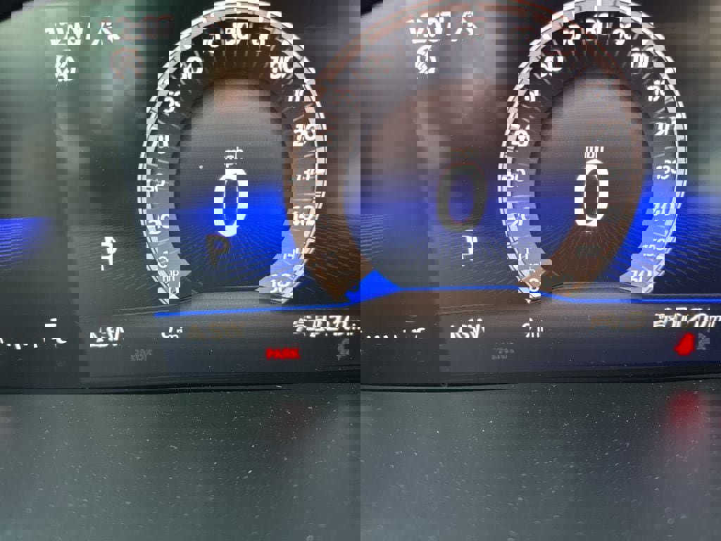 New 2026 Volkswagen Taos SE image 21