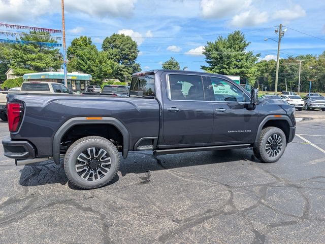 New 2026 GMC Sierra 2500 Denali Ultimate AWD/4WD image 8