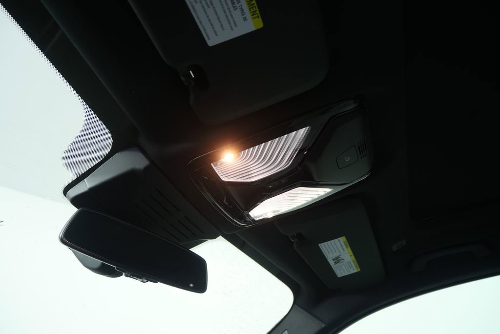 Used 2026 BMW X5 xDrive40i w/ M Sport Package image 20