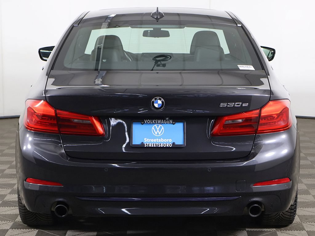 Used 2018 BMW 530e xDrive AWD/4WD image 14