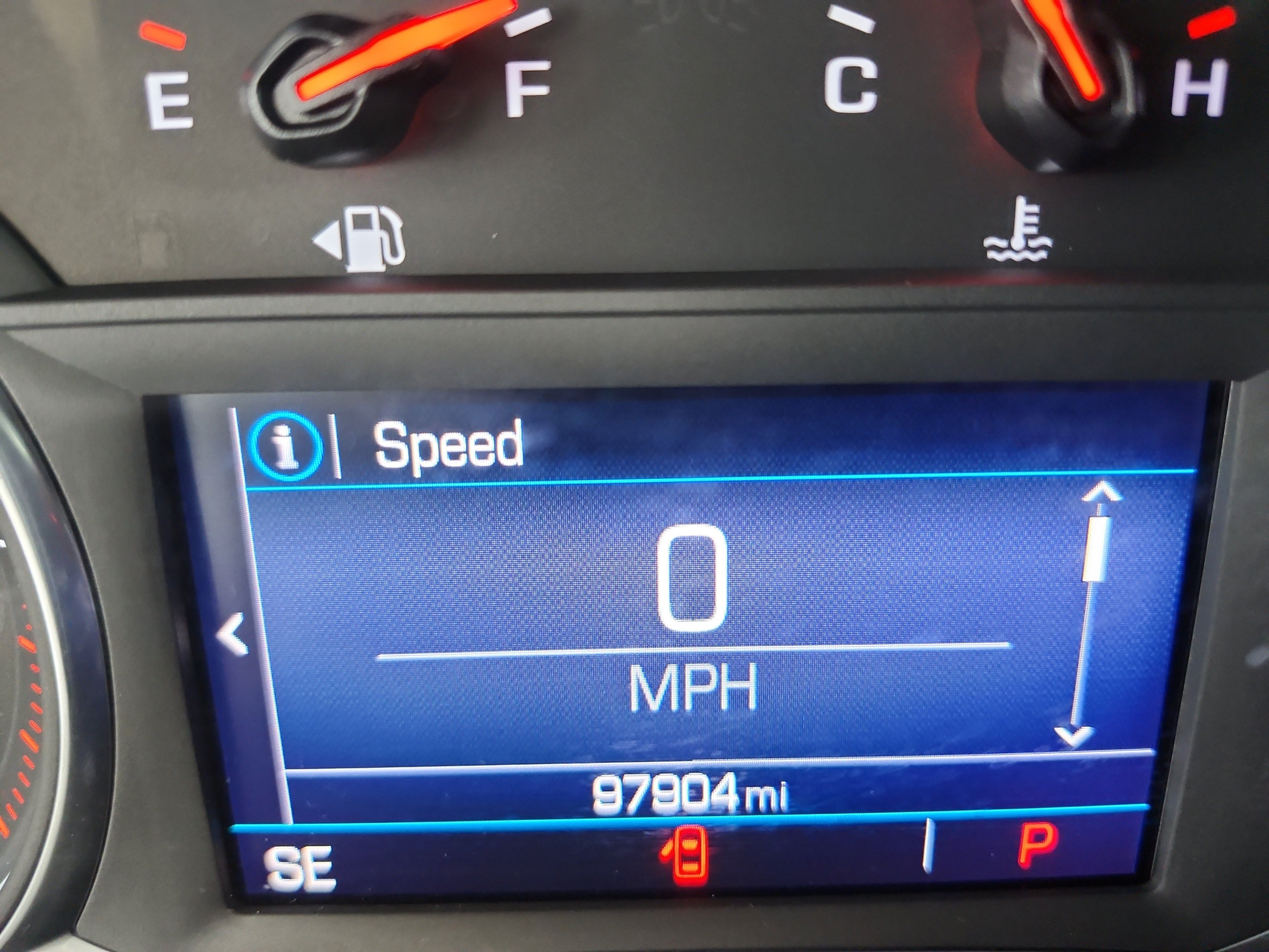Used 2020 GMC Acadia SLE w/ Driver Convenience Package FWD image 11