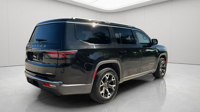 Used 2022 Jeep Wagoneer Series III w/ Premium Group I AWD/4WD image 4