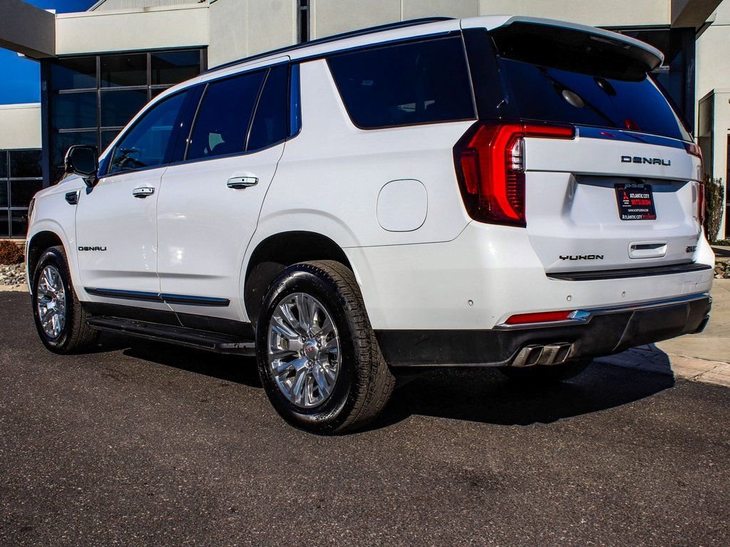 Used 2025 GMC Yukon Denali image 4