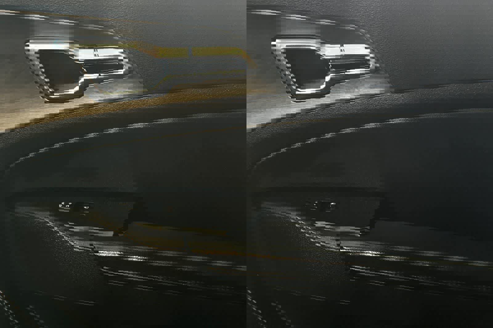 Used 2024 Kia Sportage X-Line w/ X-Line Premium Package image 21