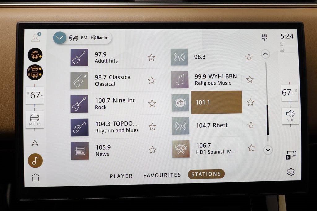 Certified 2025 Land Rover Range Rover Sport SE image 9