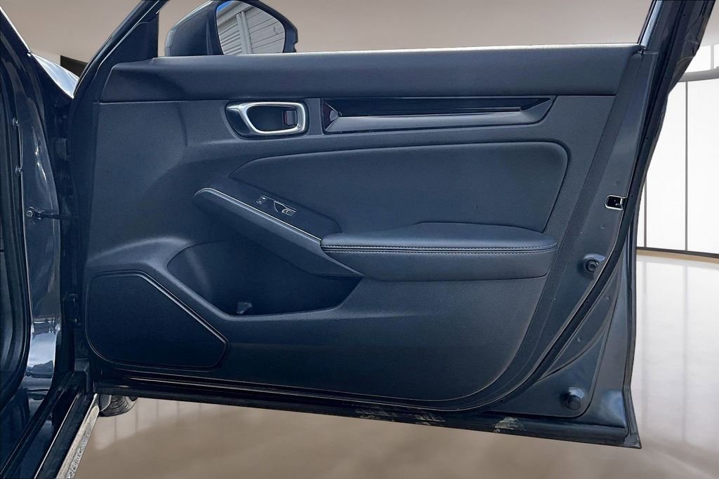 Used 2022 Honda Civic Touring image 18