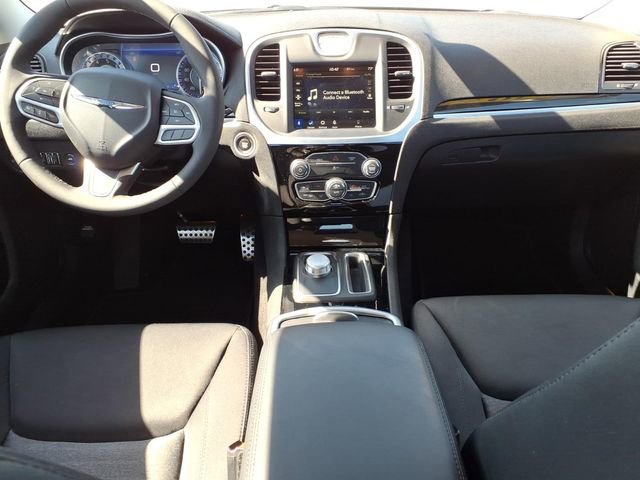 Used 2023 Chrysler 300 Touring w/ Sport Appearance Package RWD image 11