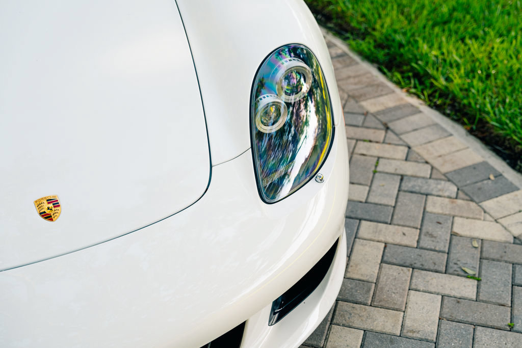 Used 2005 Porsche Carrera GT RWD image 5