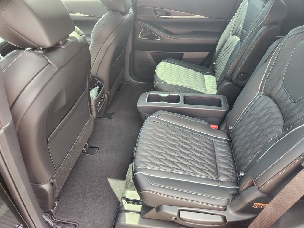 New 2026 INFINITI QX60 Autograph w/ Dark Cargo Package image 11