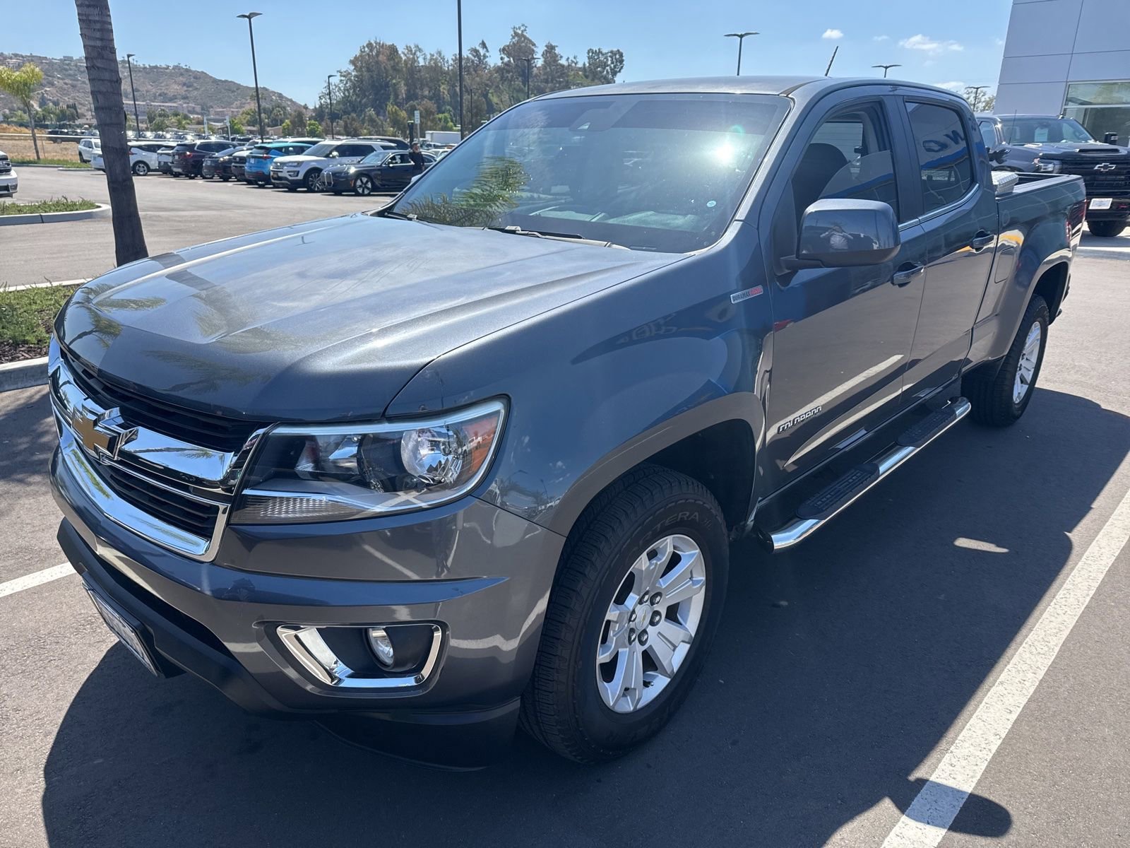 Used 2016 Chevrolet Colorado LT w/ LT Convenience Package RWD image 2