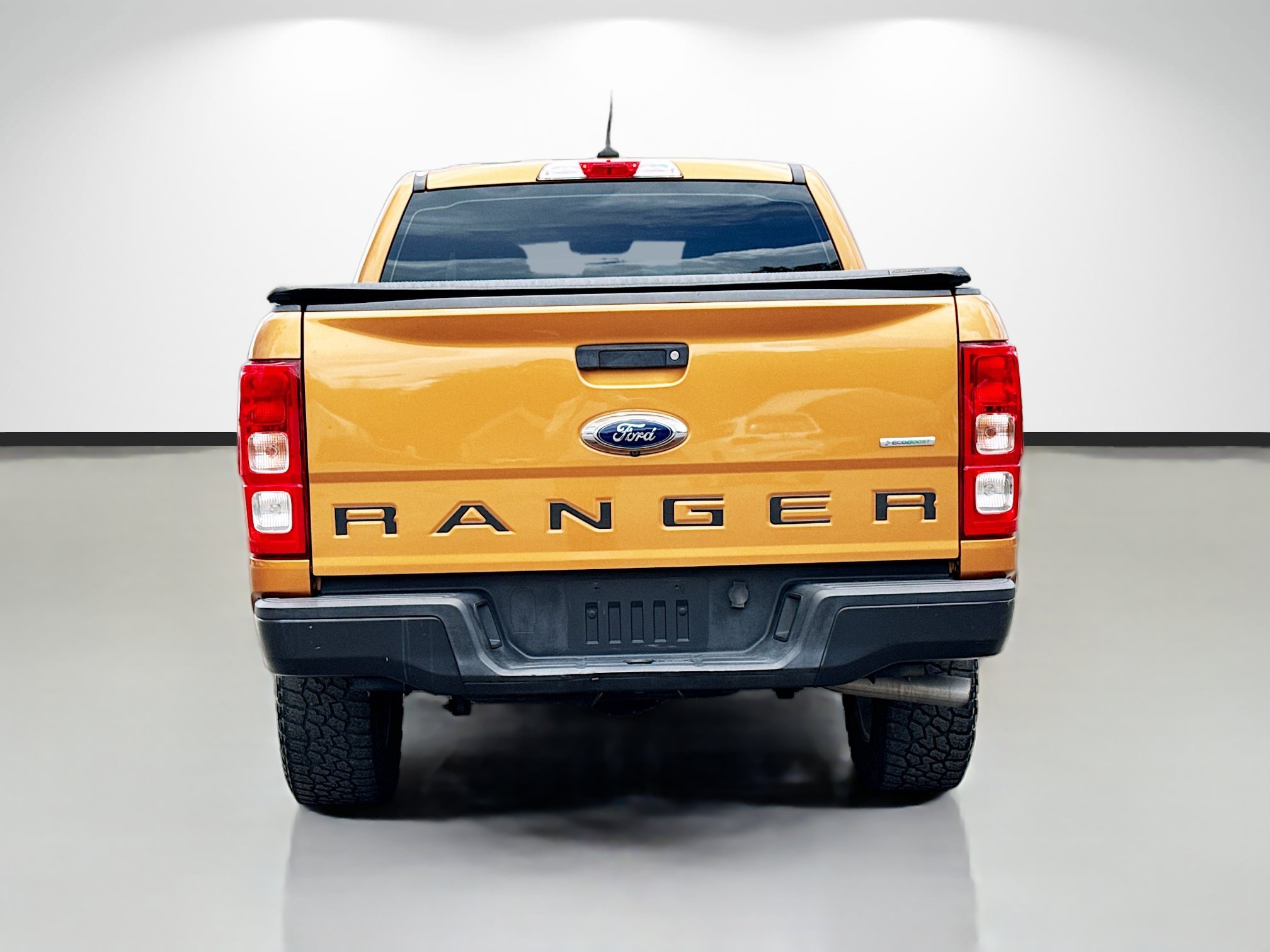 Used 2019 Ford Ranger XL w/ Equipment Group 101A Mid RWD image 4