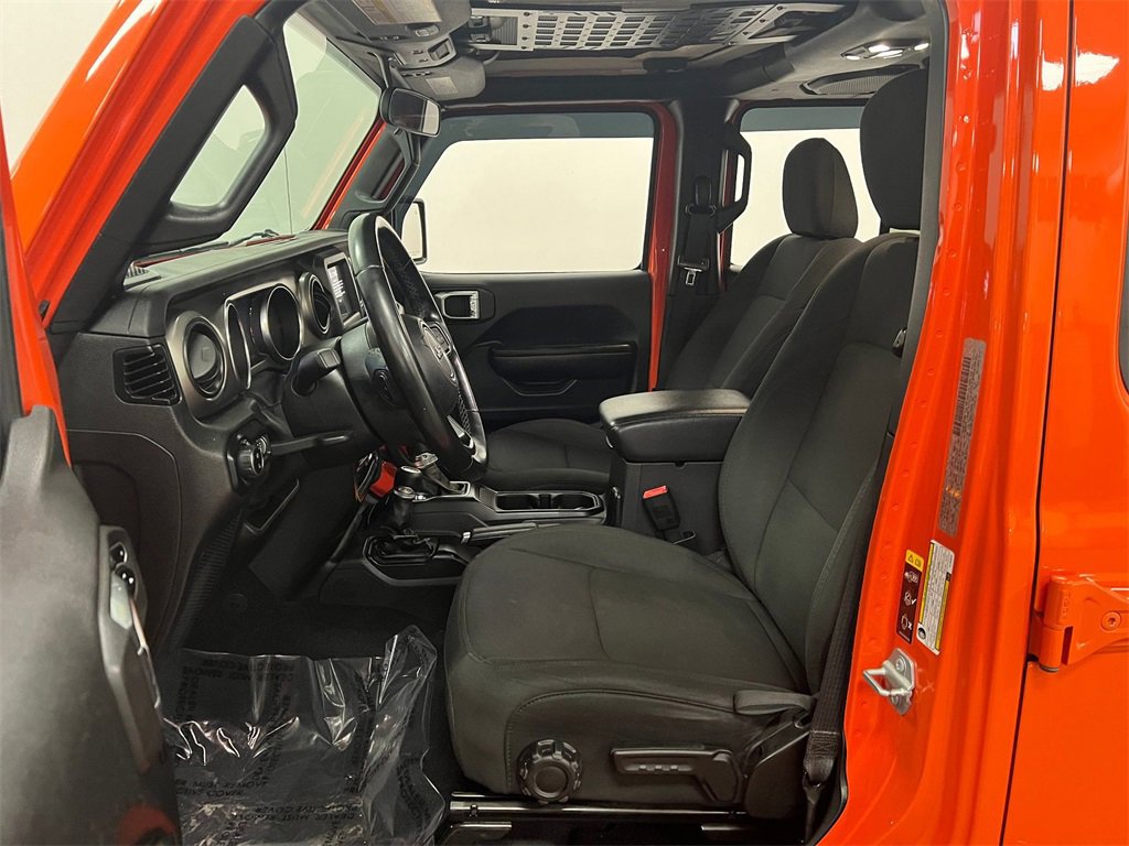 Used 2020 Jeep Gladiator Sport w/ Quick Order Package 24S image 10