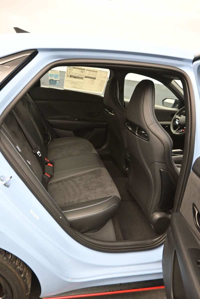 New 2026 Hyundai Elantra N FWD image 12