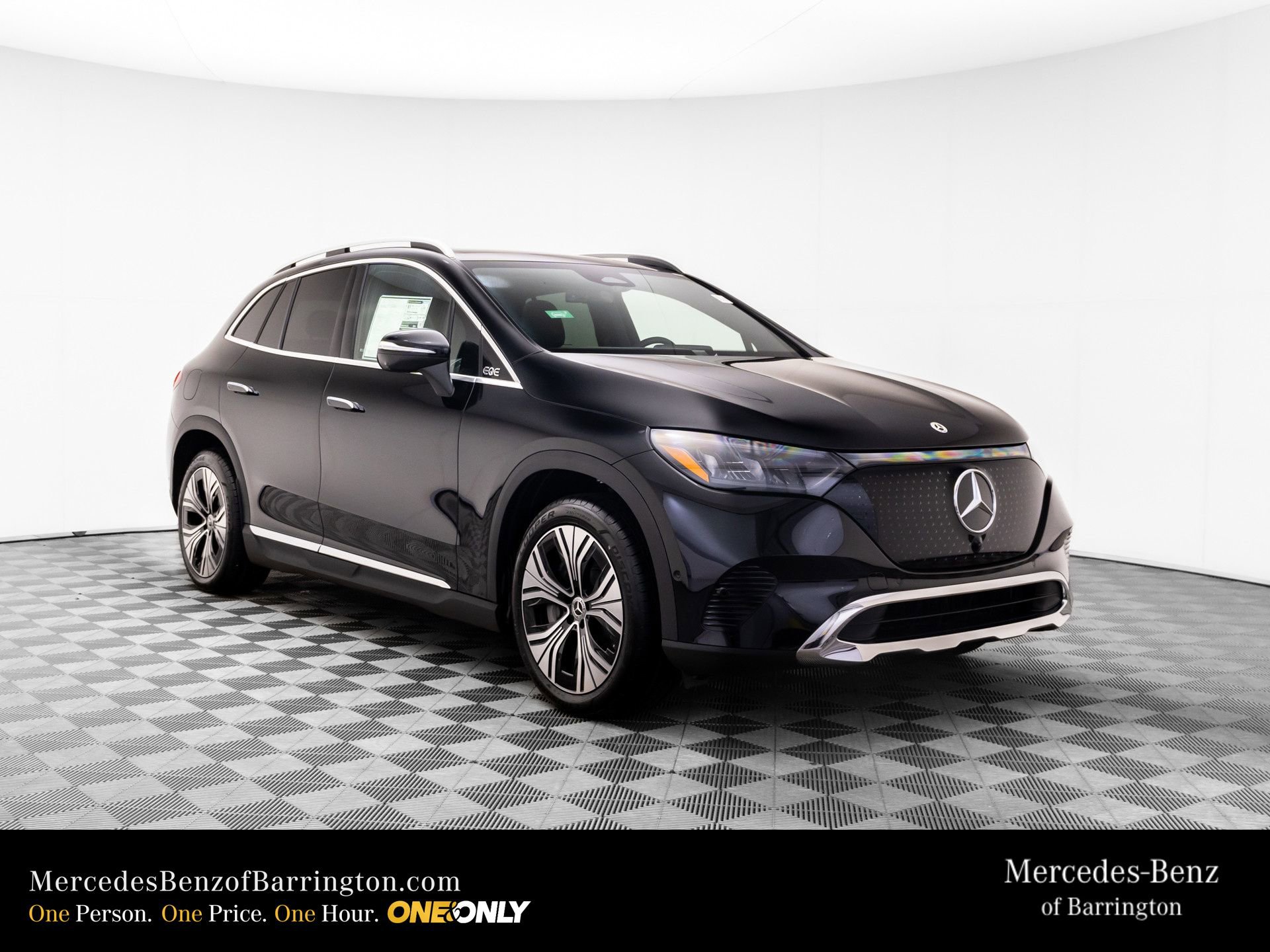 New 2026 Mercedes-Benz EQE 320 4MATIC SUV image 8