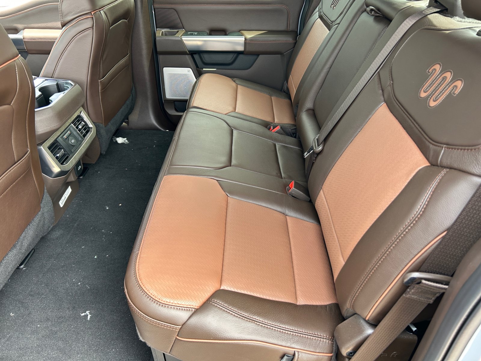 New 2026 Ford F250 King Ranch w/ Chrome Package AWD/4WD image 17