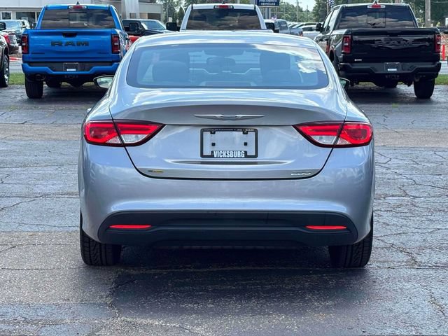 Used 2016 Chrysler 200 LX FWD image 31