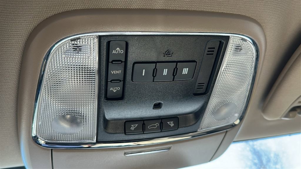 Used 2018 Jeep Grand Cherokee Limited AWD/4WD image 25