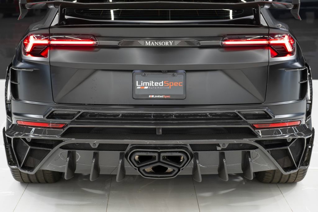 Used 2024 Lamborghini Urus S AWD/4WD image 32