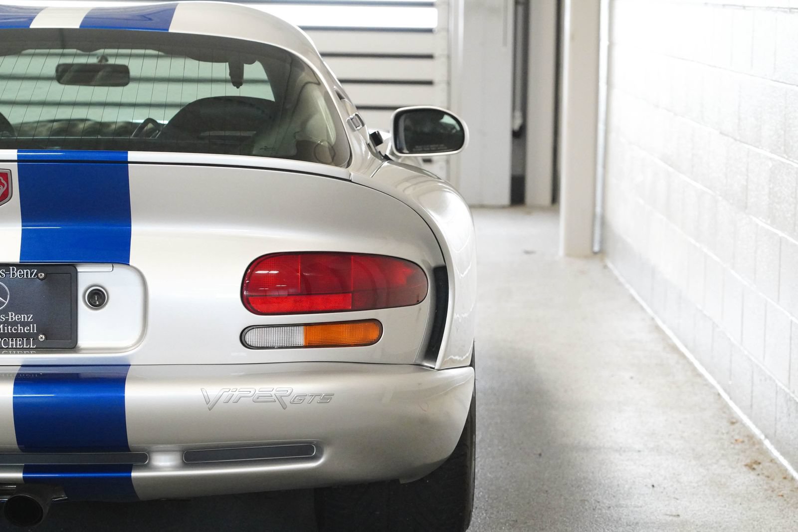 Used 1999 Dodge Viper GTS RWD image 10