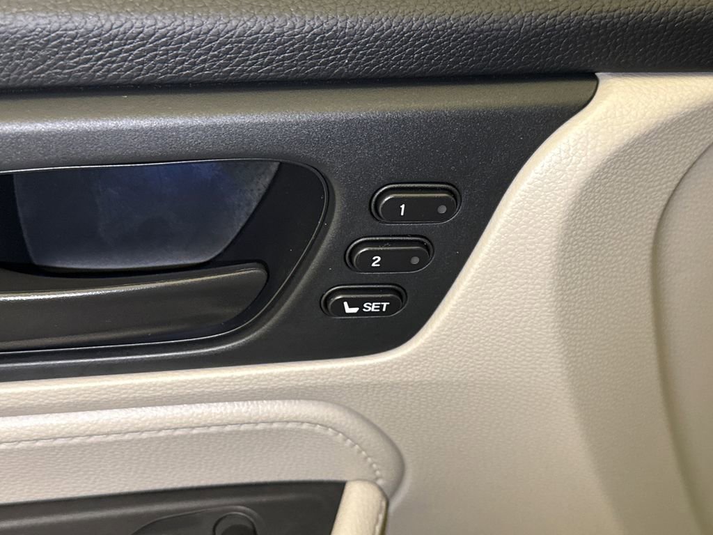Certified 2026 Honda Odyssey EX-L image 22