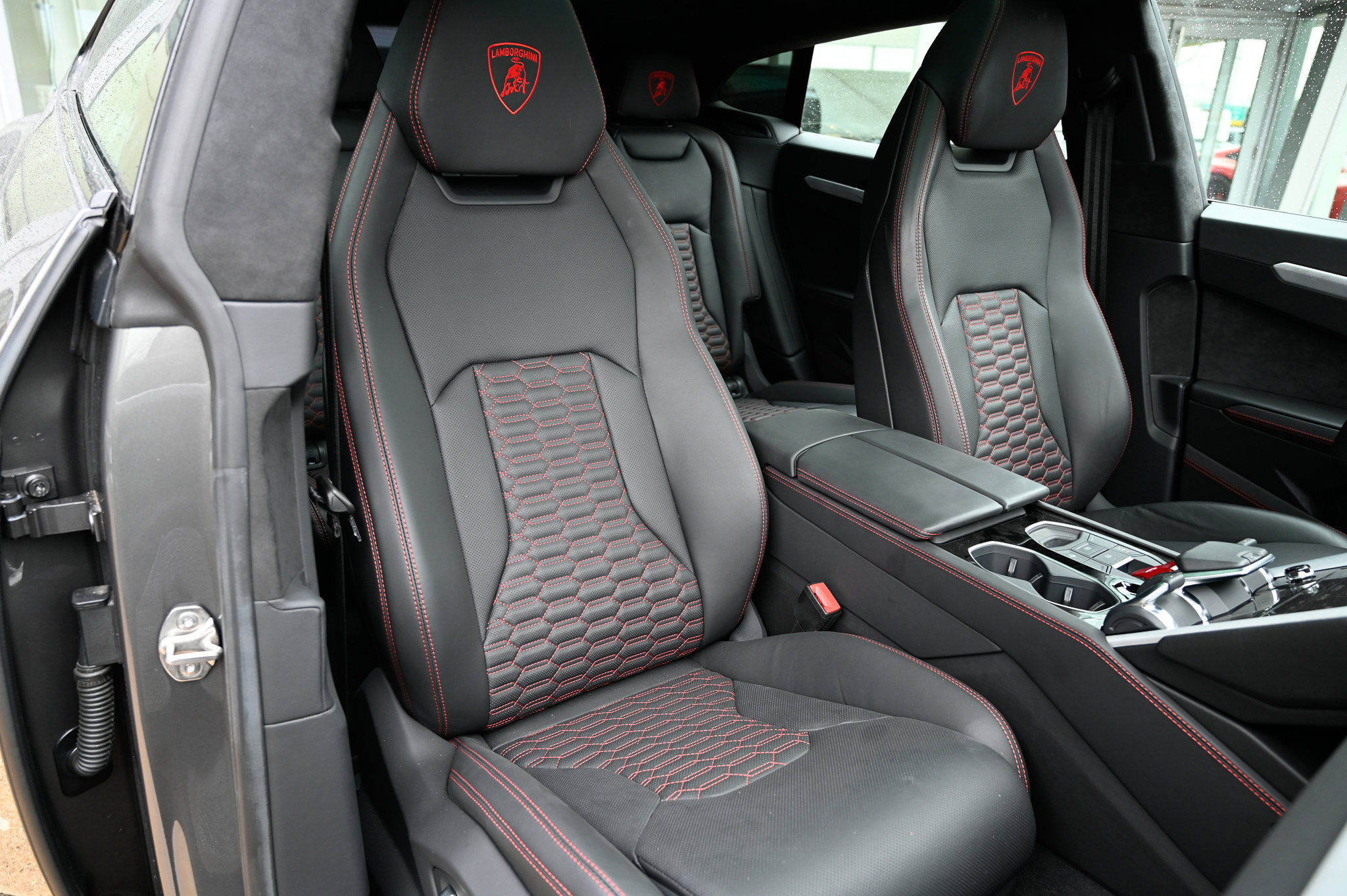 Used 2021 Lamborghini Urus image 58