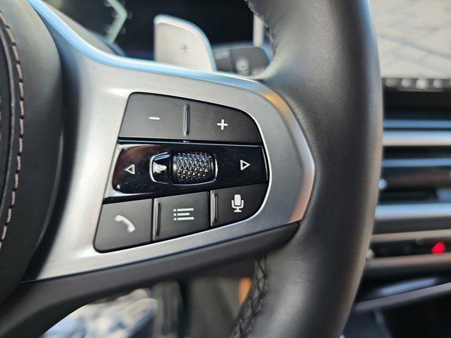 Certified 2024 BMW X7 xDrive40i w/ M Sport Package image 20