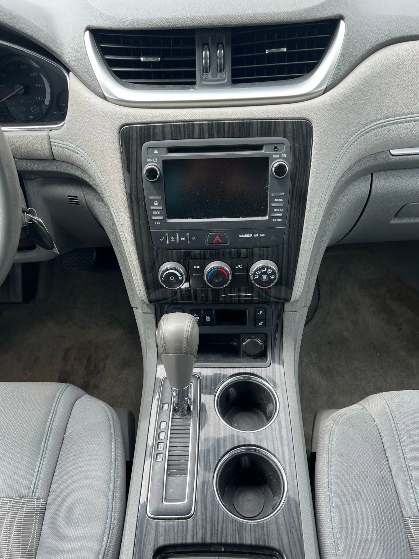 Used 2013 Chevrolet Traverse LT image 12