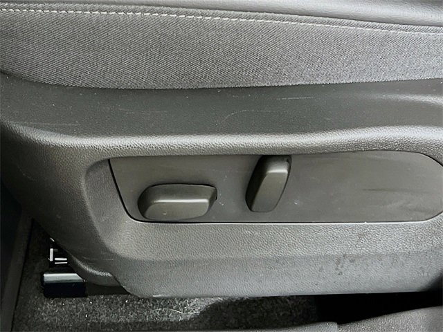 Used 2023 Buick Envision Preferred image 11