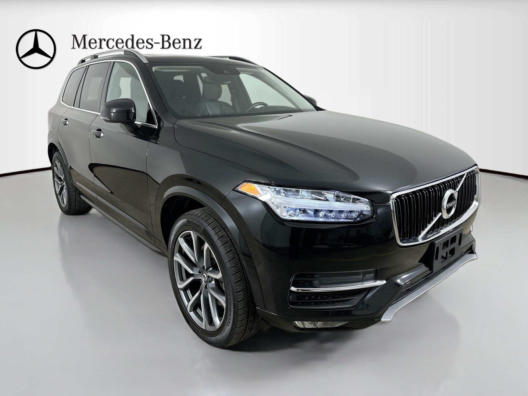 Used 2019 Volvo XC90 T6 Momentum AWD/4WD image 3