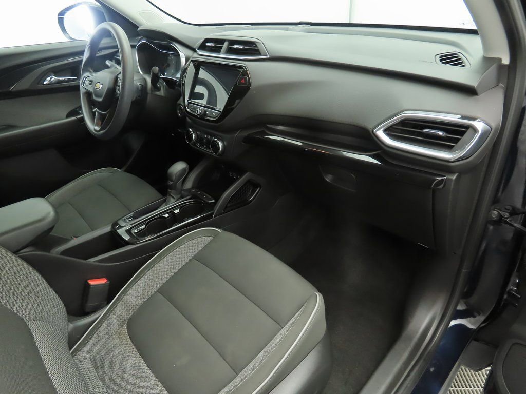 Used 2021 Chevrolet TrailBlazer LT w/ Convenience Package image 15