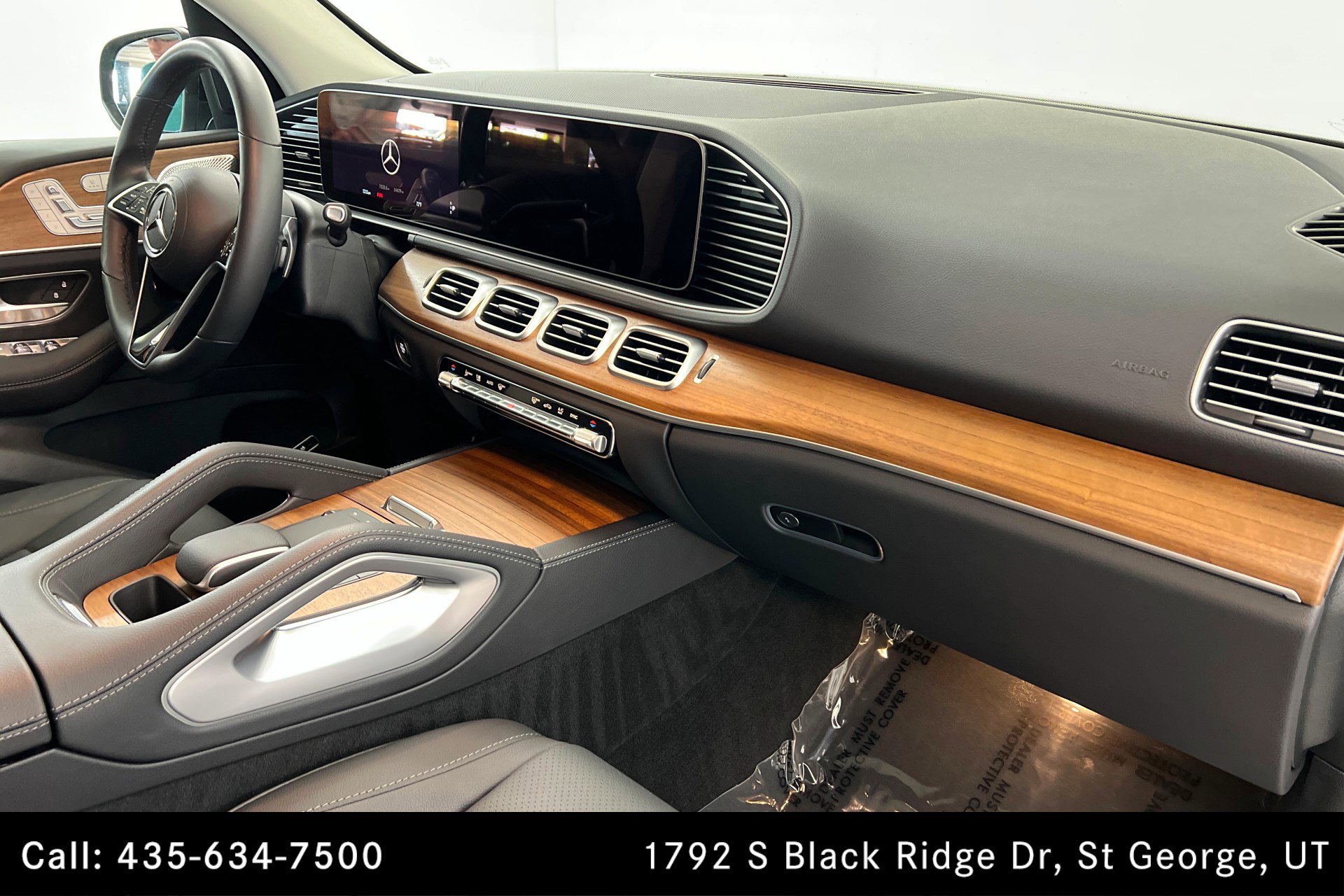 Certified 2025 Mercedes-Benz GLE 350 4MATIC image 24