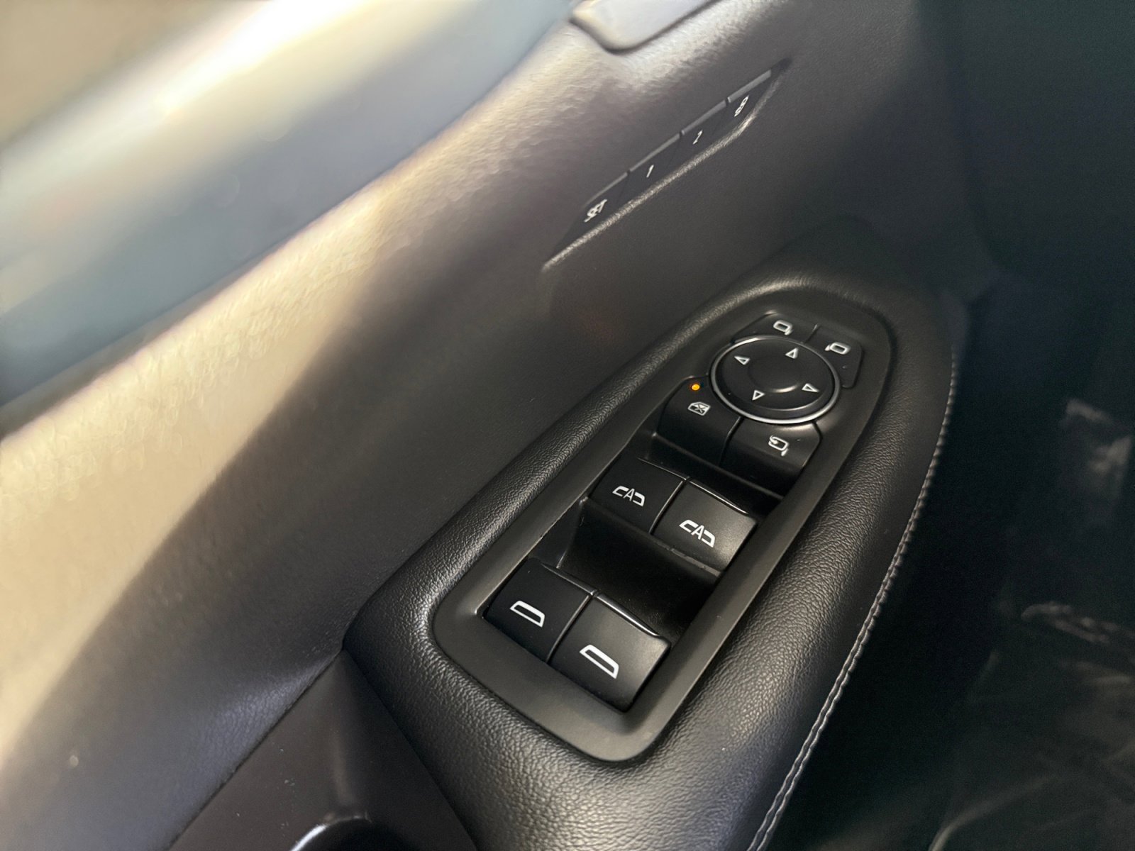 Used 2020 Cadillac XT6 Sport image 17