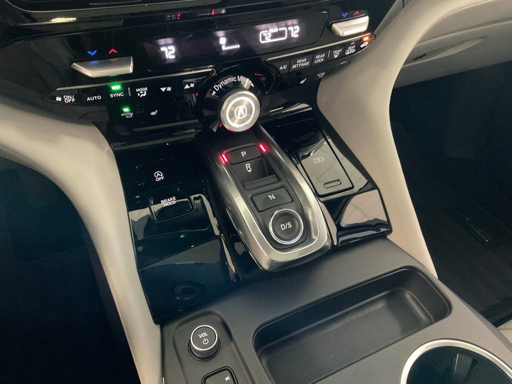 Certified 2025 Acura MDX w/ Technology Package AWD/4WD image 19
