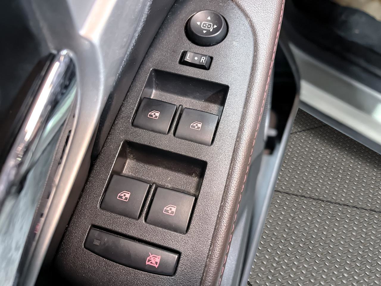 Used 2015 GMC Terrain SLT w/ Chrome Edition image 12