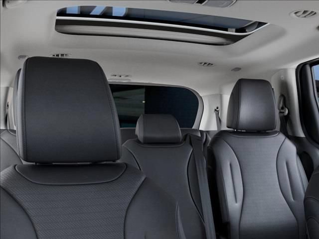 New 2026 Kia Carnival SX Prestige FWD image 27