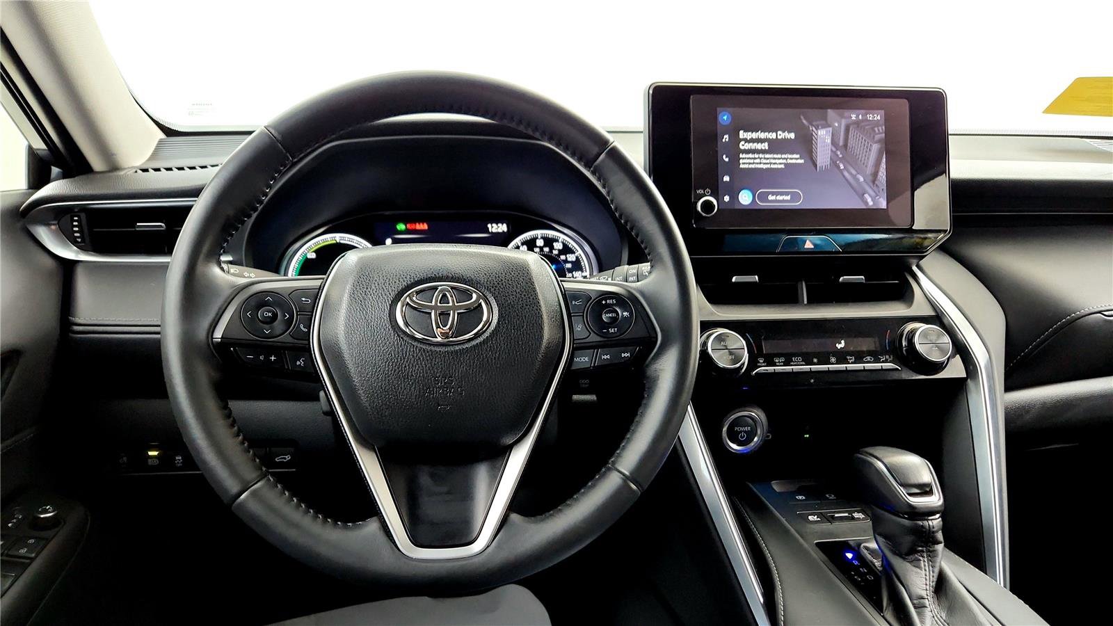 Certified 2024 Toyota Venza LE image 26