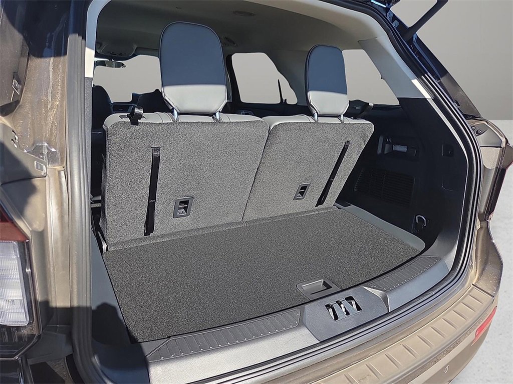 New 2026 Ford Explorer Active image 8