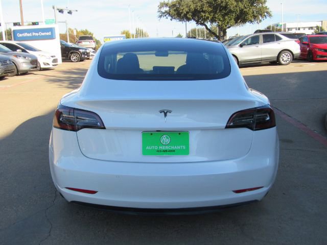 Used 2019 Tesla Model 3 Standard Range image 9