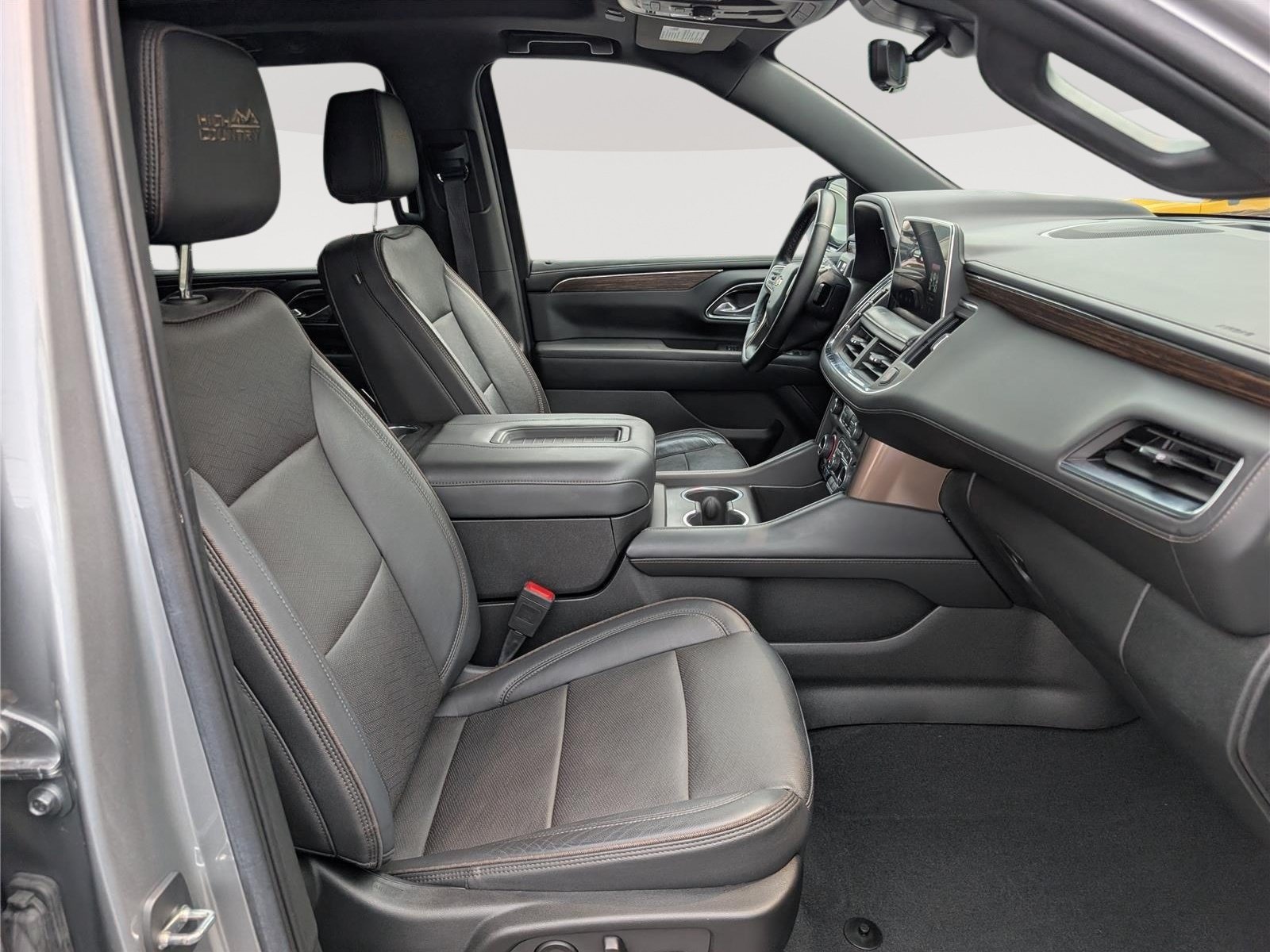 Used 2023 Chevrolet Tahoe High Country AWD/4WD image 12