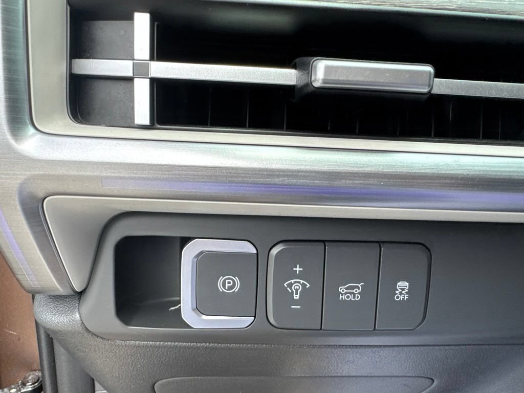 Used 2024 Hyundai Santa Fe Limited FWD image 36