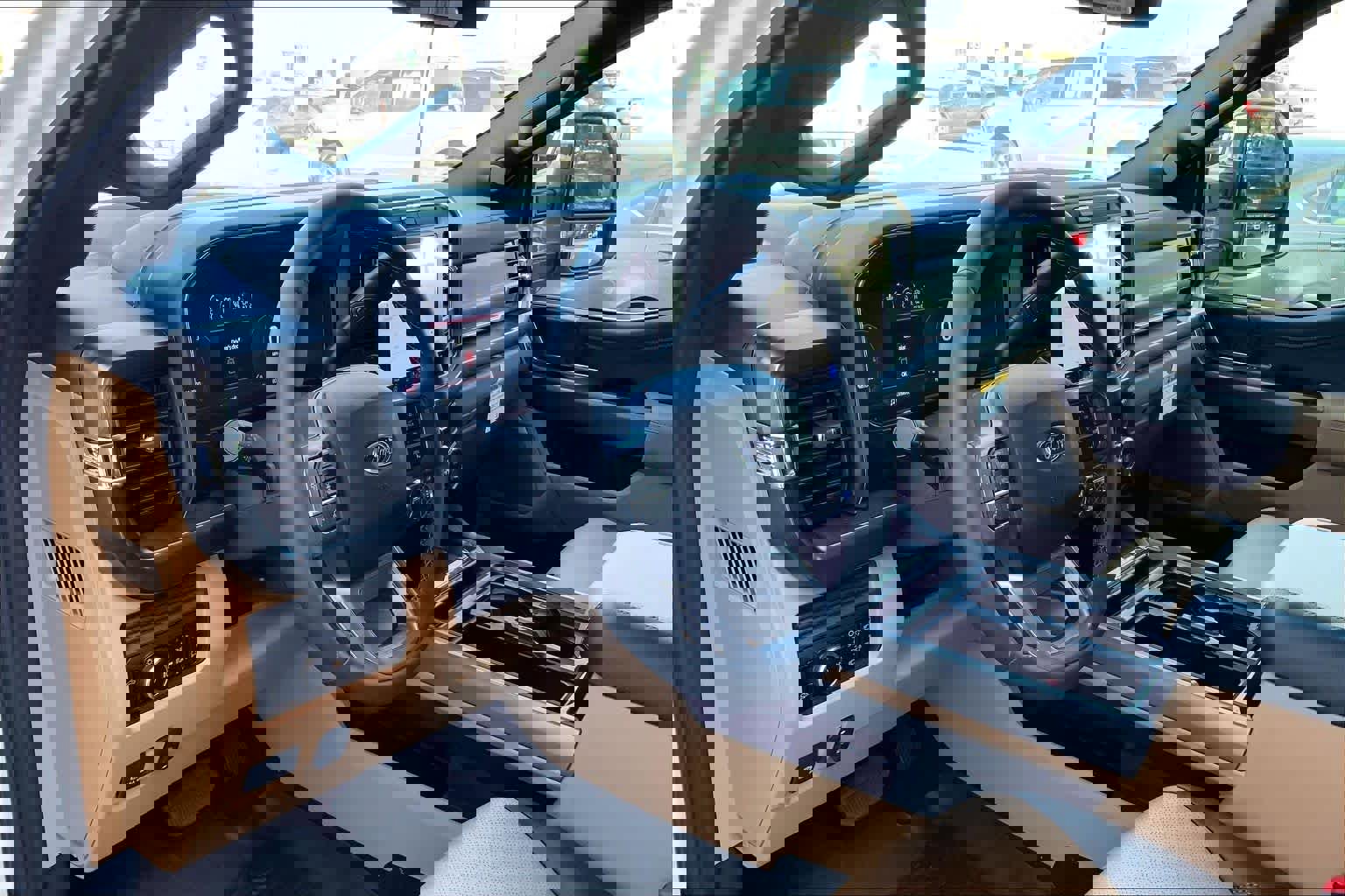 New 2026 Ford F350 Lariat w/ Lariat Ultimate Package image 6