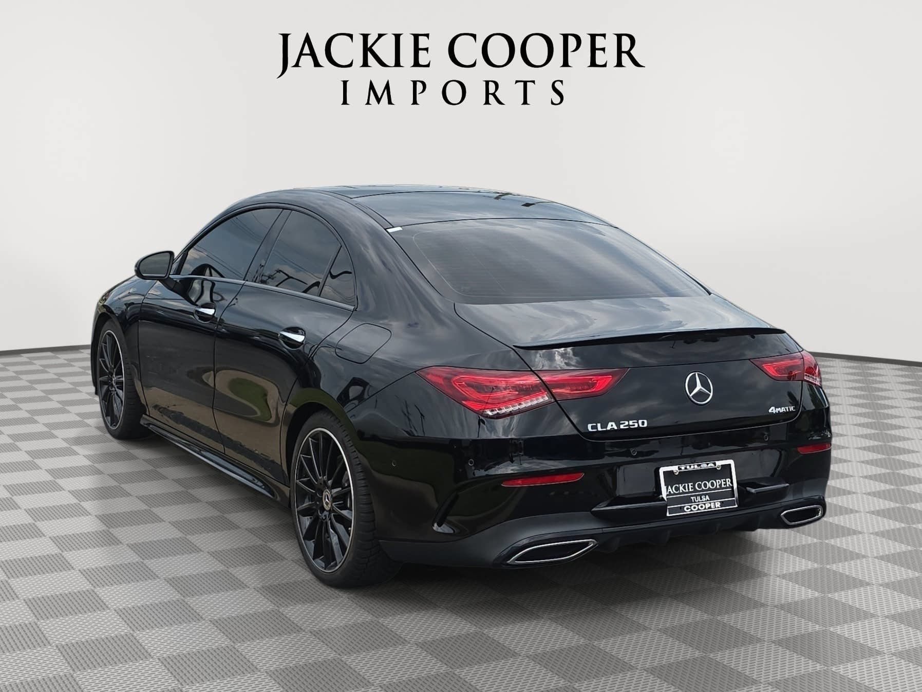 Used 2023 Mercedes-Benz CLA 250 4MATIC image 7
