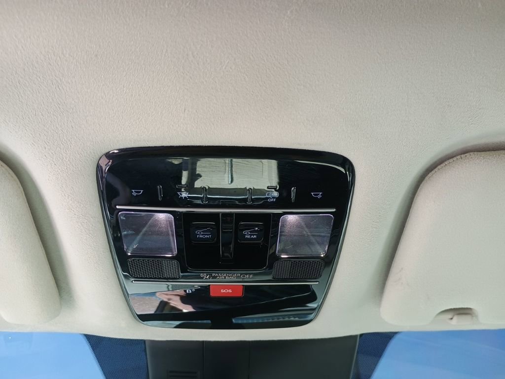 Used 2024 Hyundai Santa Fe Calligraphy image 36