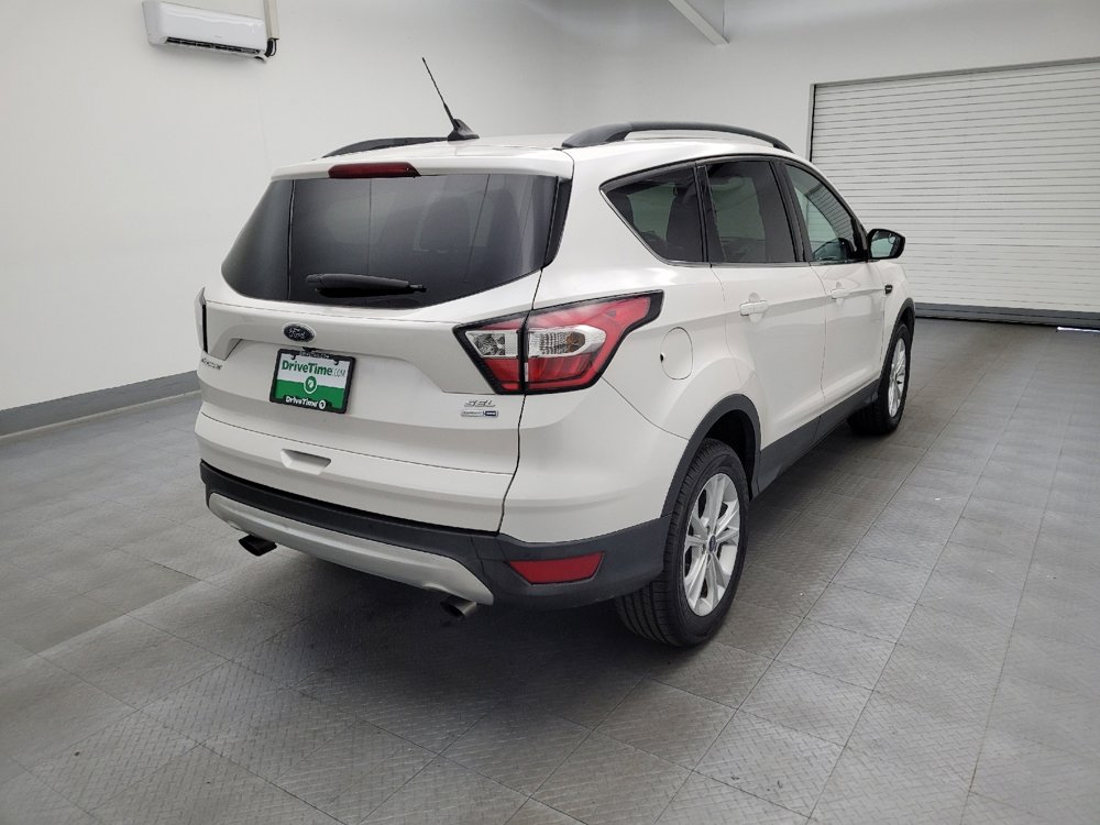 Used 2018 Ford Escape SEL image 9