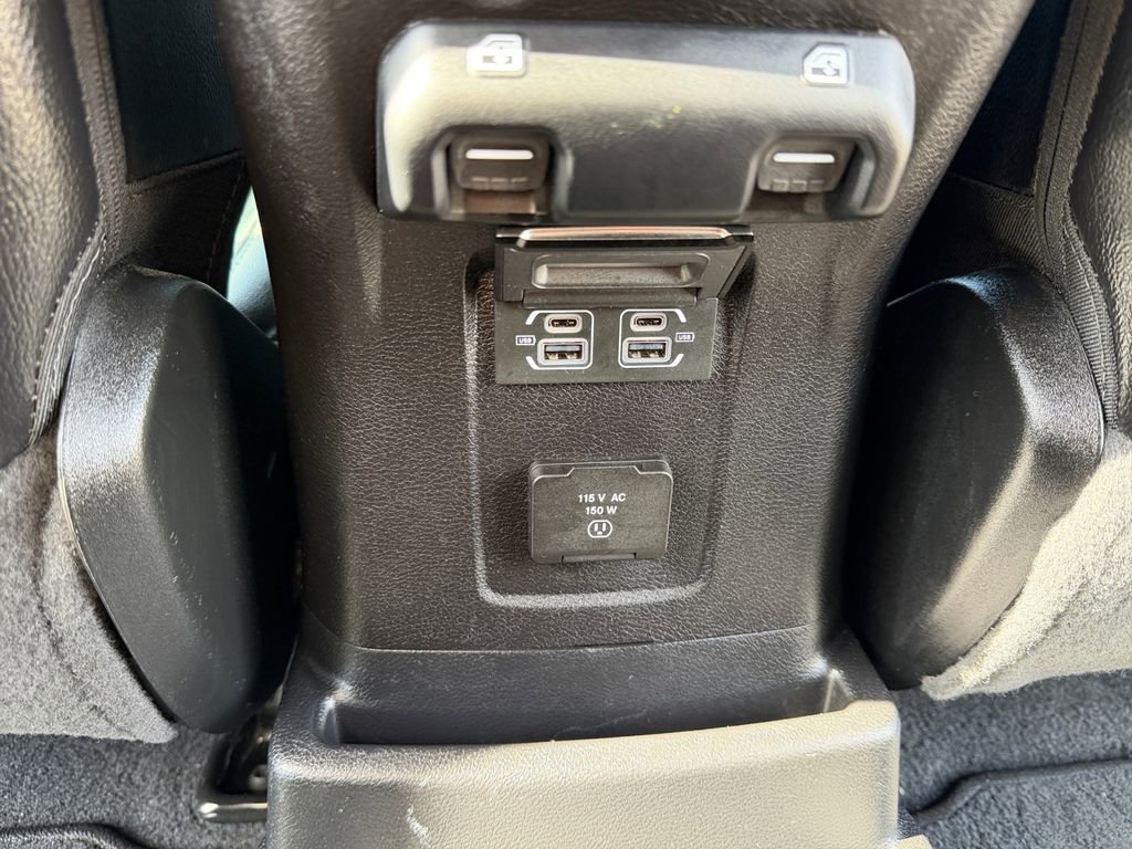 Used 2021 Jeep Wrangler Unlimited Sahara image 32