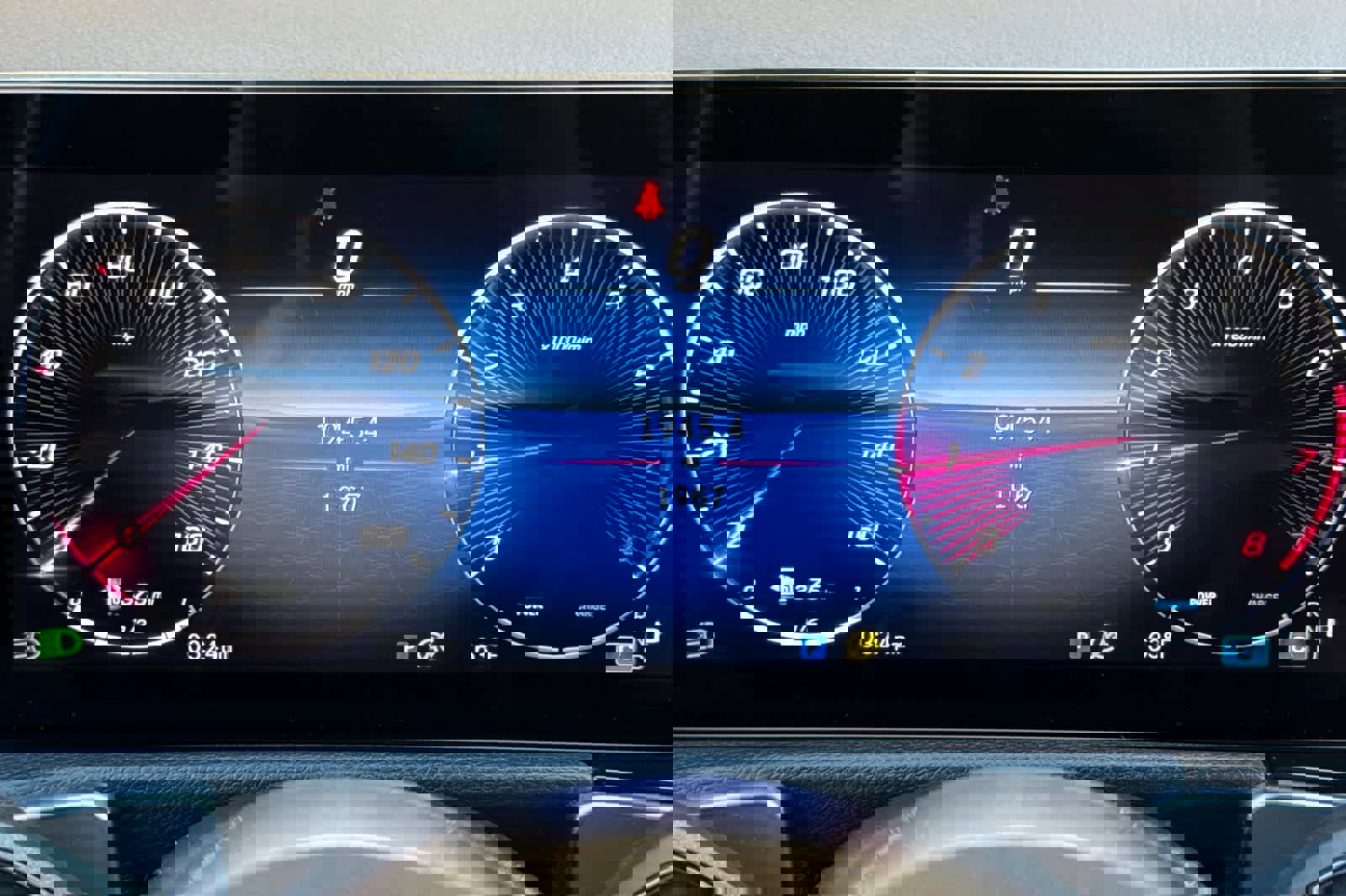 Certified 2025 Mercedes-Benz GLB 250 image 23